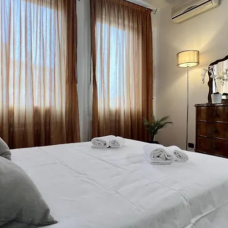 Апартаменты Vivaldi Canal View *